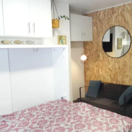Le Pratik, Commerces Et A Pied Apartment Sévrier
